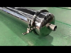 カートリッジ フィルター ハウジング